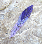 Feather Free Standing Lace Bookmark (Purple Ombre)